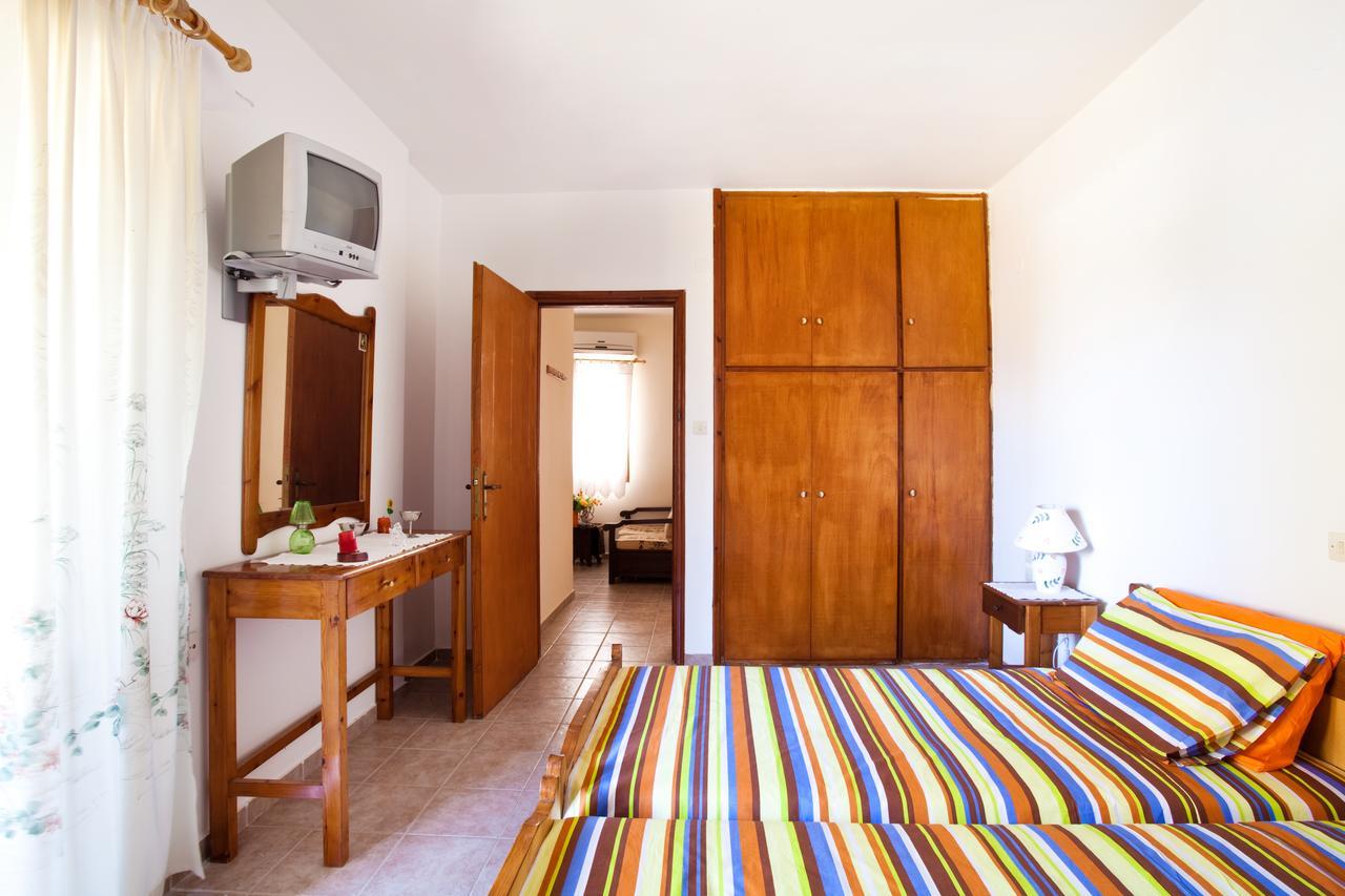 Villa Zoi Thronion Zewnętrze zdjęcie